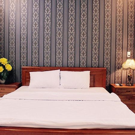 Phu Thanh Hotel Hô Chi Minh-Ville Extérieur photo