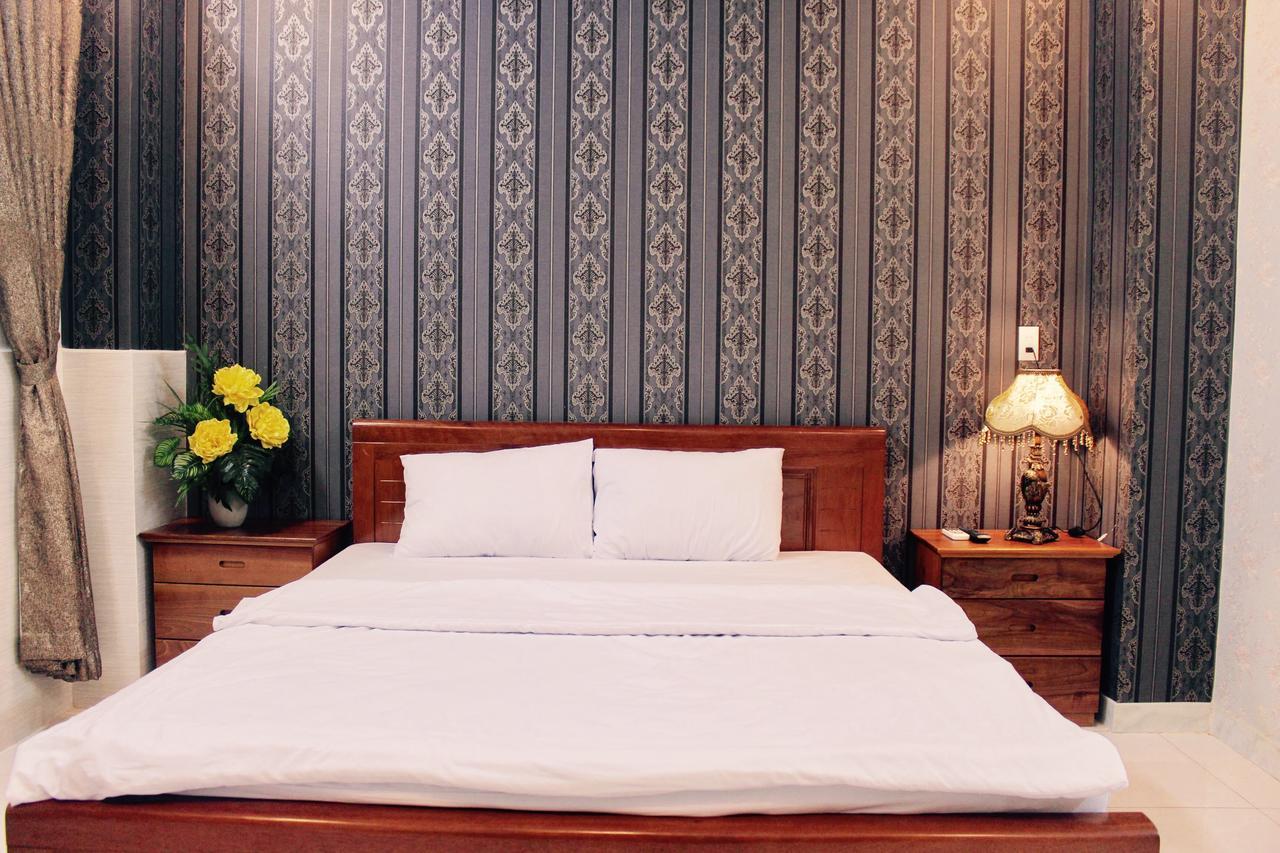 Phu Thanh Hotel Hô Chi Minh-Ville Extérieur photo